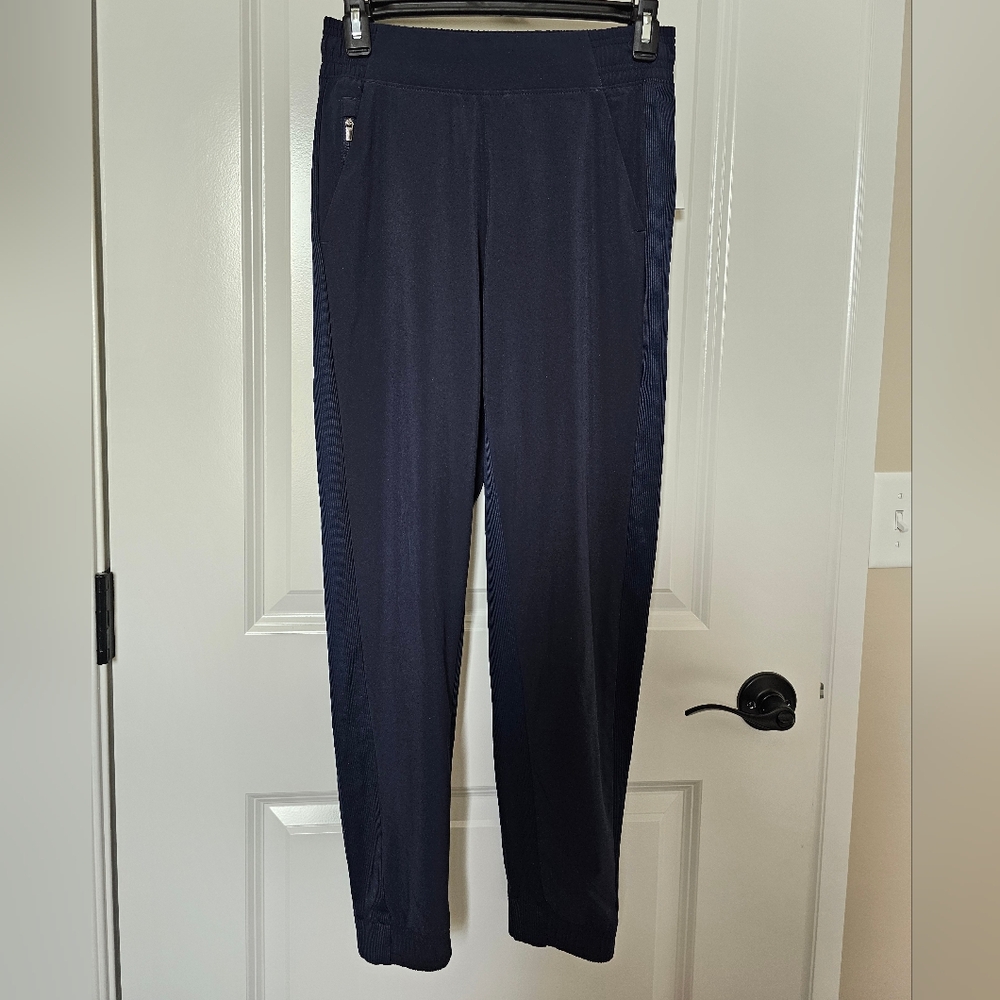 Athleta Brooklyn Jogger Pants Women’s Size 0 Navy Blue LightweightTravel Jogger7